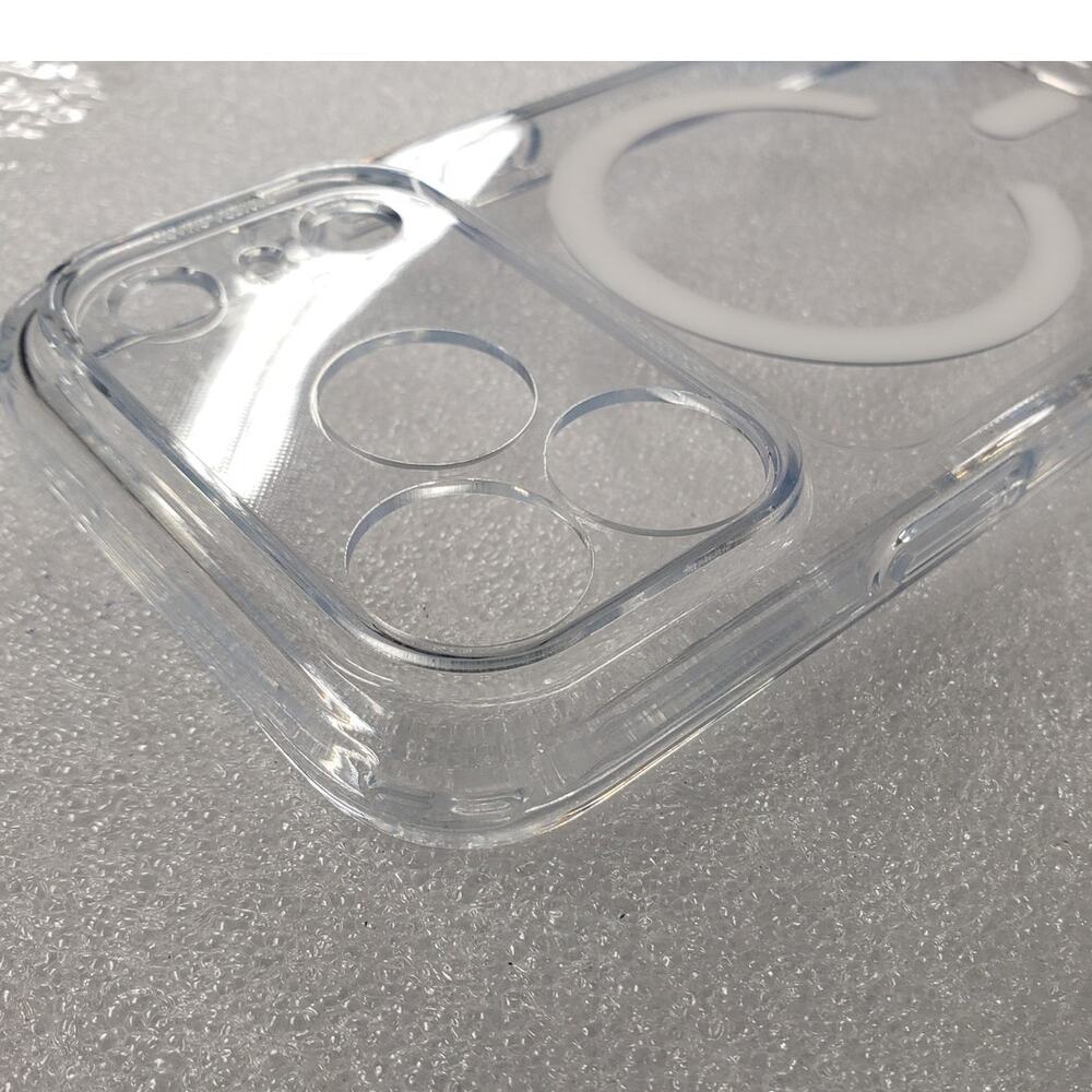 ESR Magnetic Clear Case for iPhone 17 Pro MagSafe Compatible